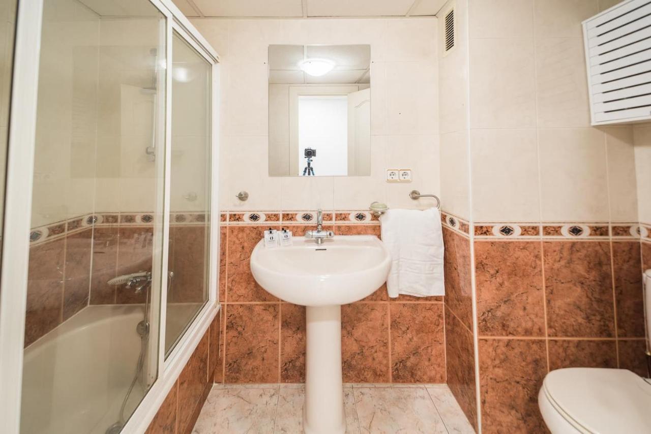 Expoholidays - Plaza Santa Rita Appartement Almería